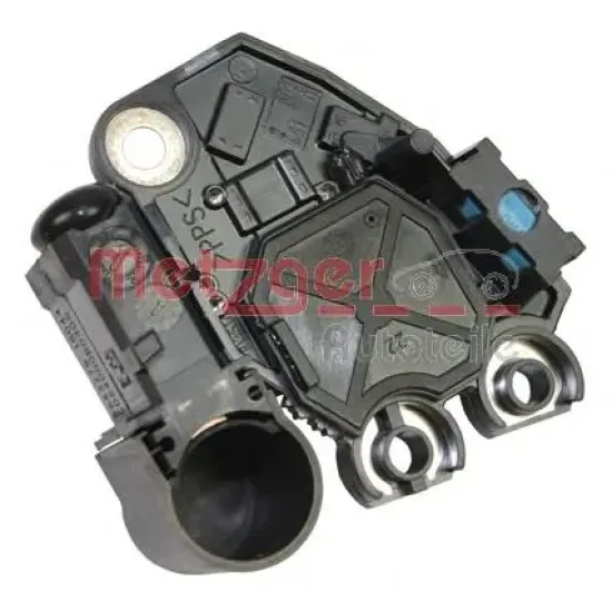 Alternator, Regulator METZGER 2390079